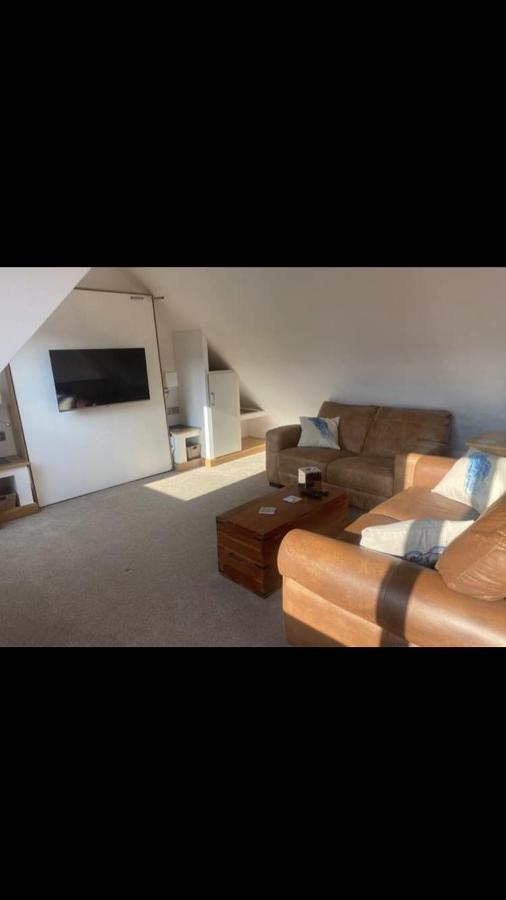 Storm Cottage B&B Hugh Town Экстерьер фото